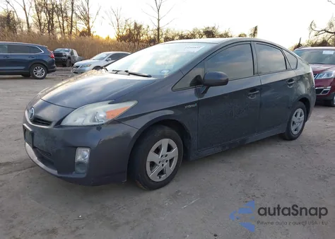 2010 Toyota Prius Iii z USA, uszkodzony, nr VIN JTDKN3DU3A0056444